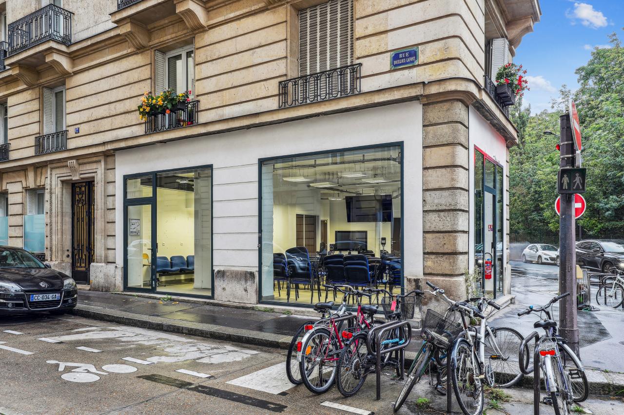 Bureau Paris 152m² Location bureau Paris OLBUR2425401 12